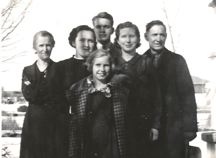 Elizabeth Helen, Mary, Leo, Helen, Albert and Norma